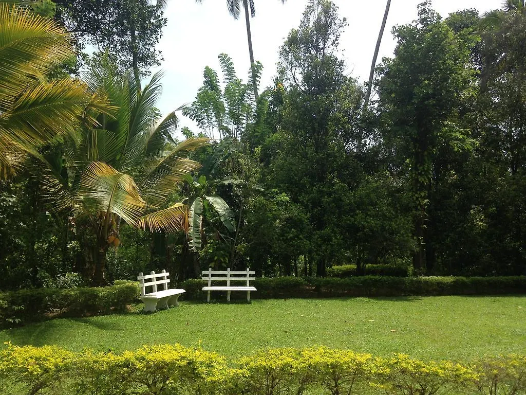 Holiday home Alfred Colonial Bungalow & Spice Garden Kobbekaduwa