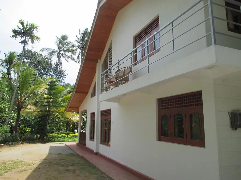 Alfred Colonial Bungalow & Spice Garden Kobbekaduwa Sri Lanka